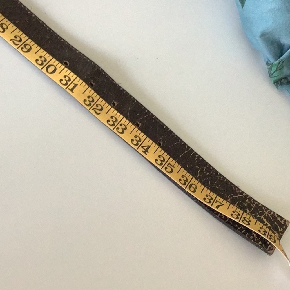 Distressed look reversible black/brown belt silver tone buckle 90’s Y2K Vintage - Picture 6 of 6